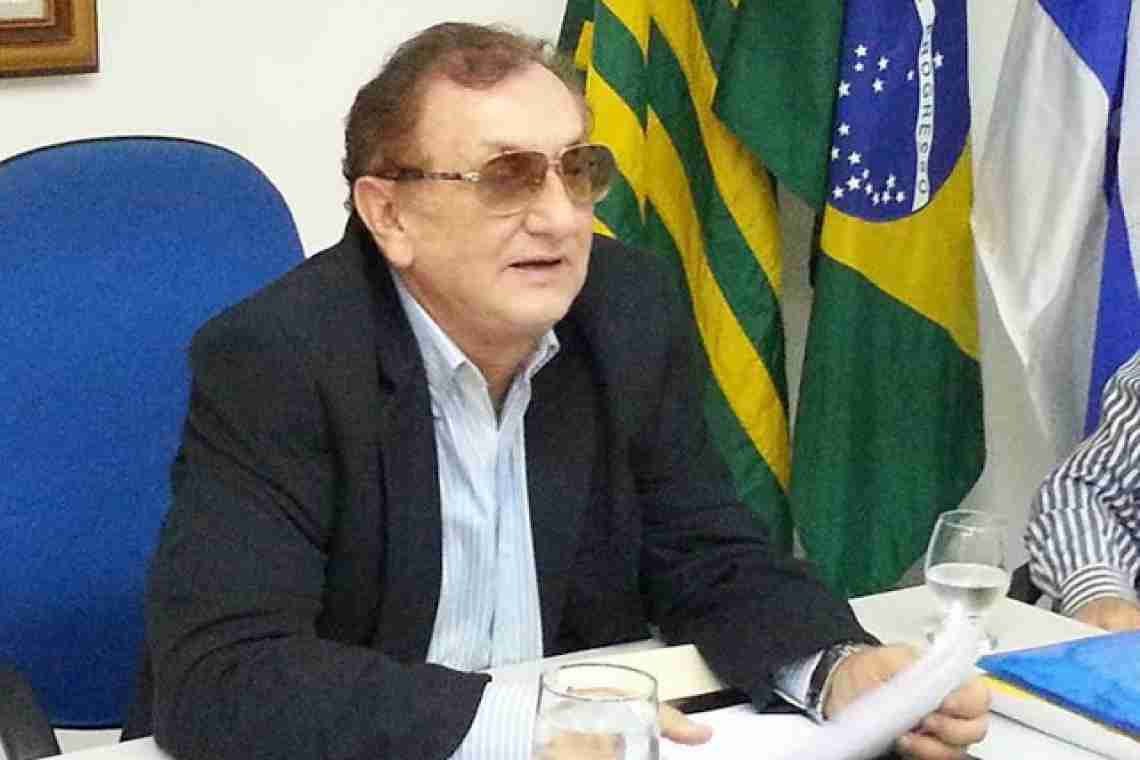 Mão Santa teria sofrido traumatismo após queda provocada por sequelas da covid